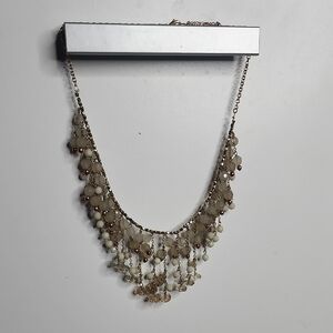 Elegant Gold and Cream Necklace